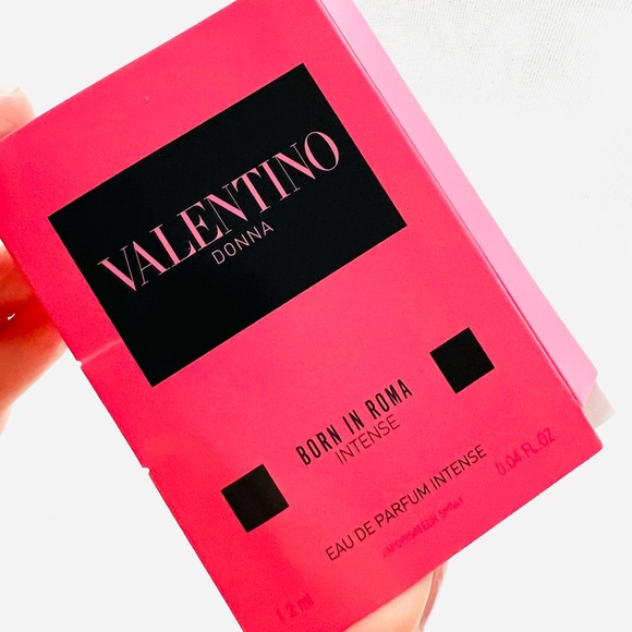 5 for 25⚡️Valentino Donna Born in Roma Intense 1.2ml - Picture 1 of 3